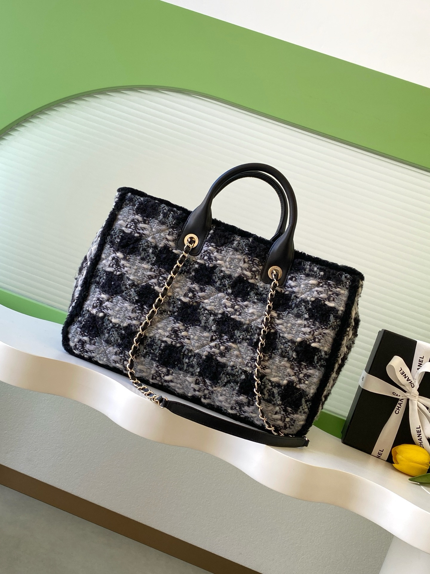 Ch**el Shopping Bag 27.5x39.5x16cm