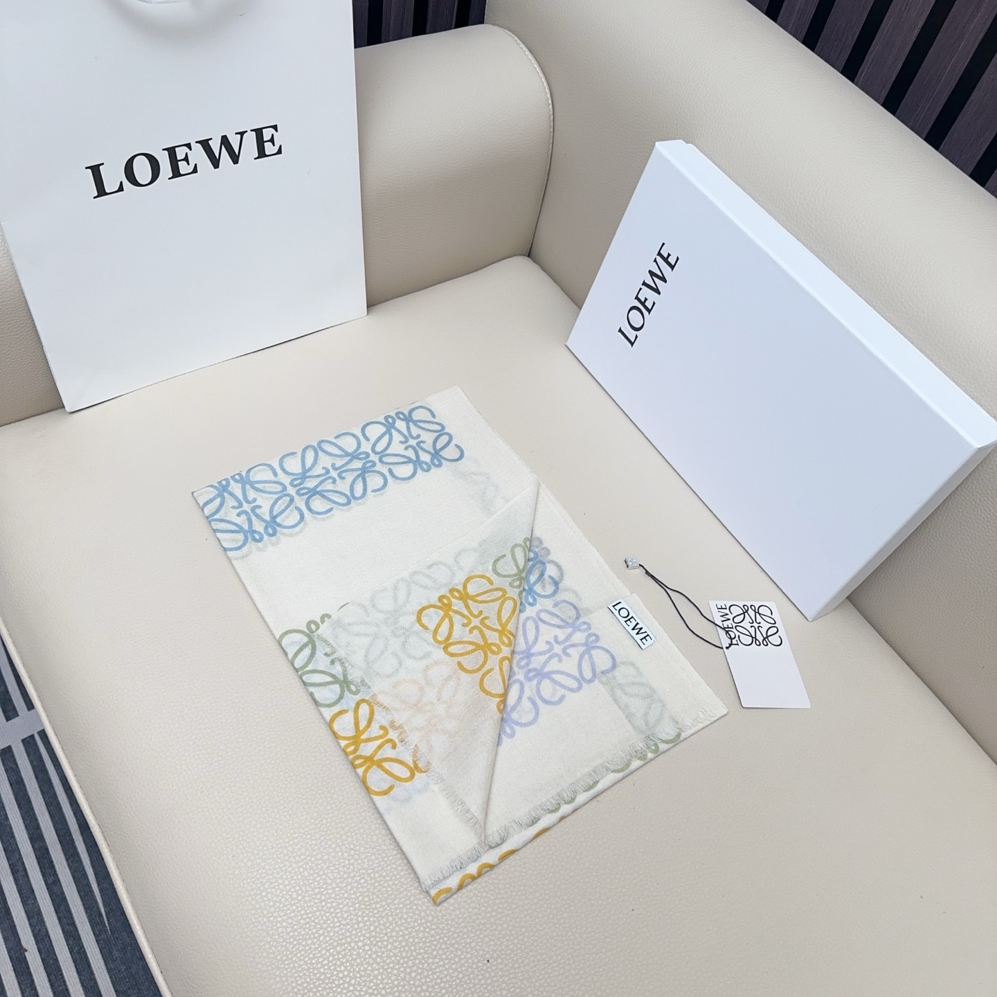 L0ew* scarf 42x190cm