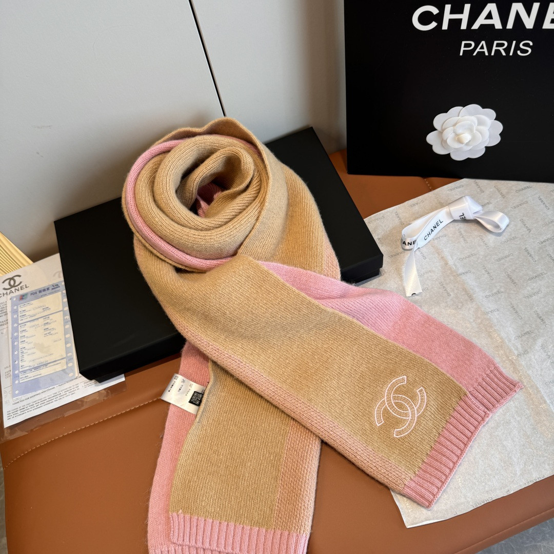 Ch**el scarf 30x190cm