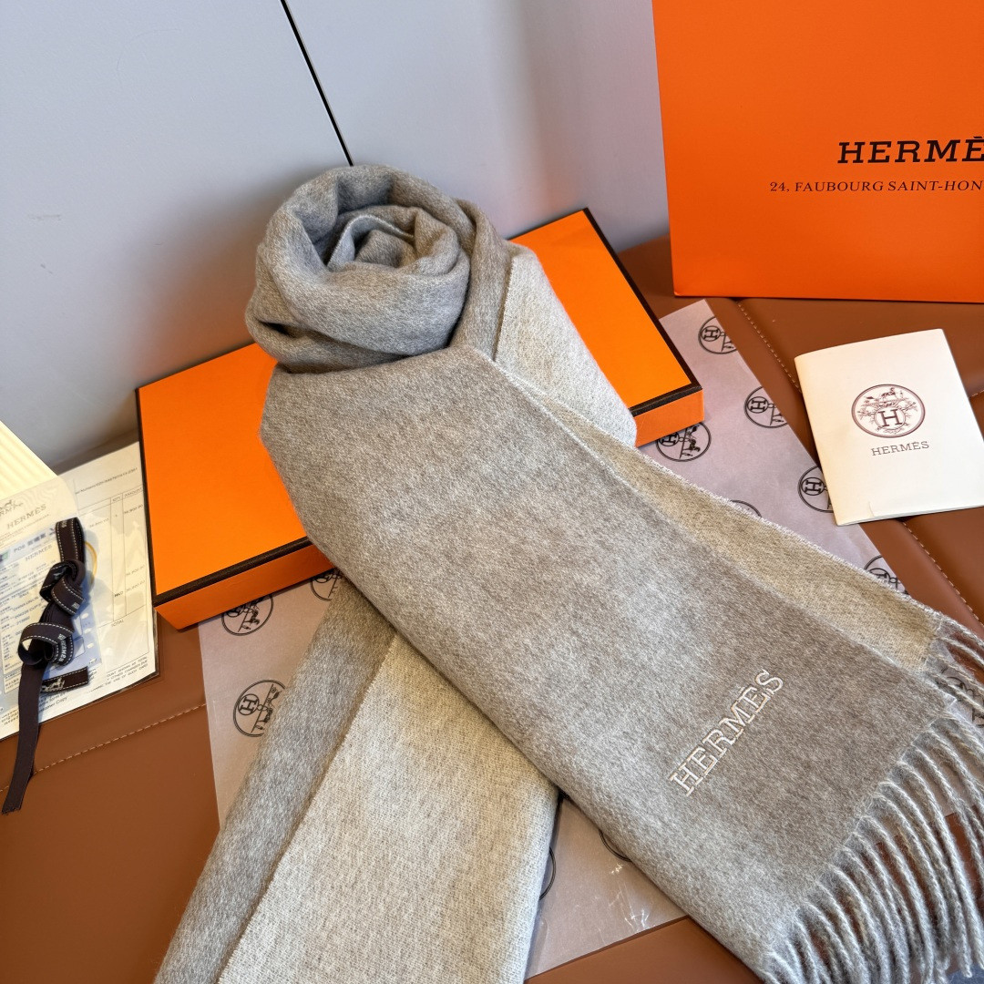 H**me5 scarf 35x180cm