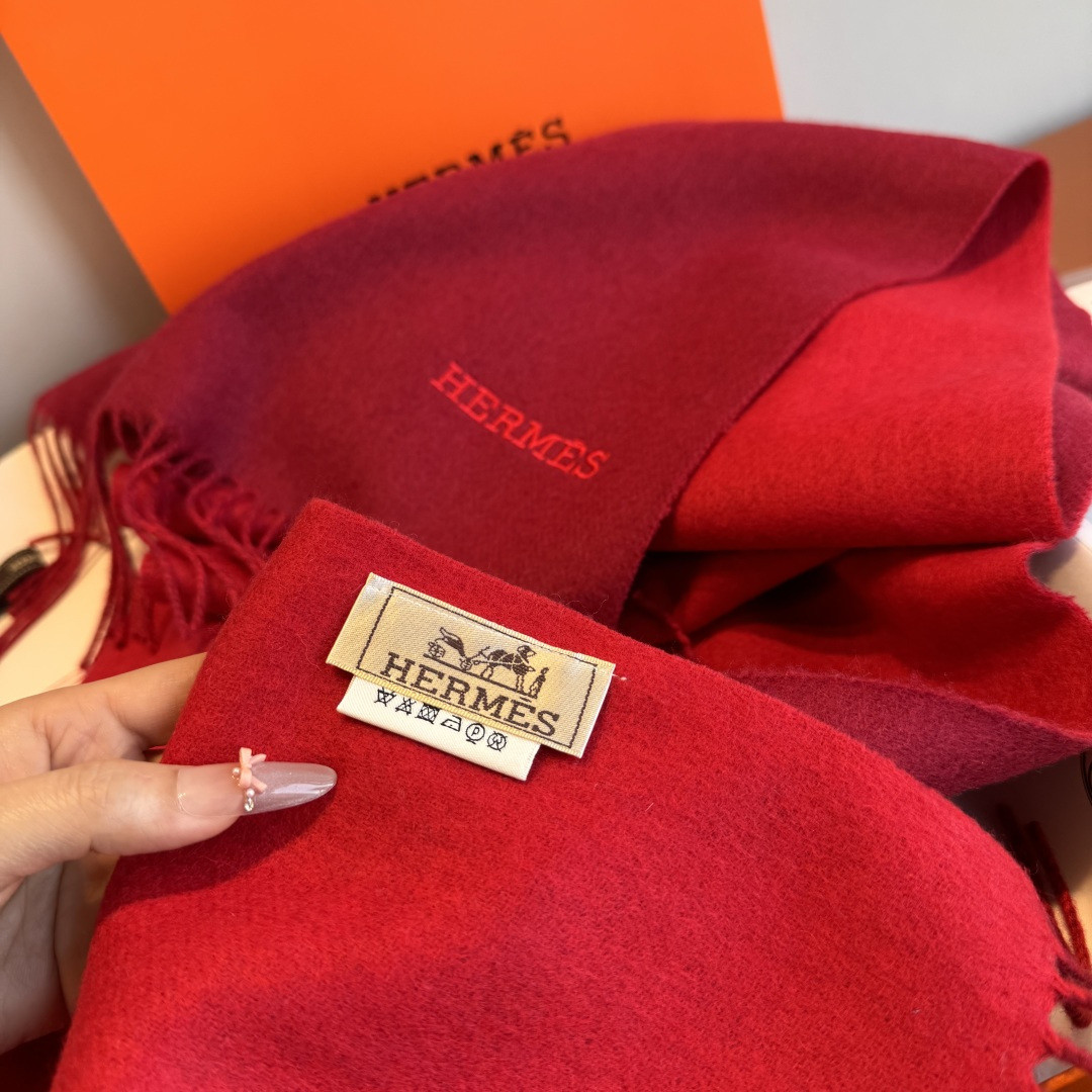 H**me5 scarf 35x180cm