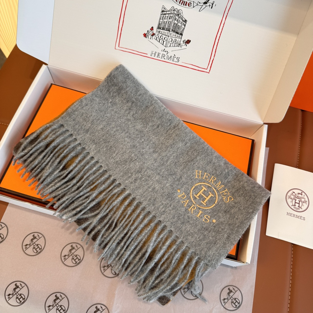 H**me5 scarf 30x180cm