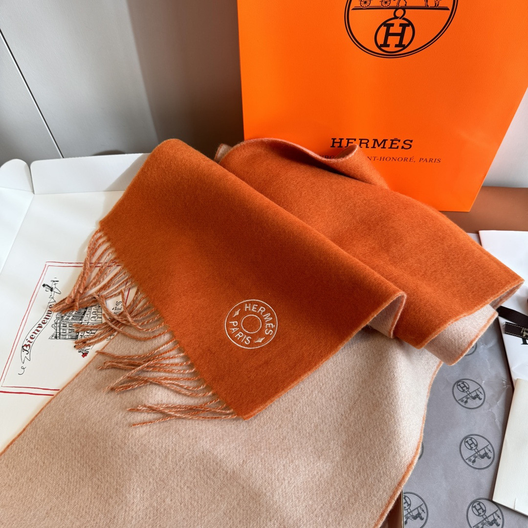 H**me5 scarf 30x180cm