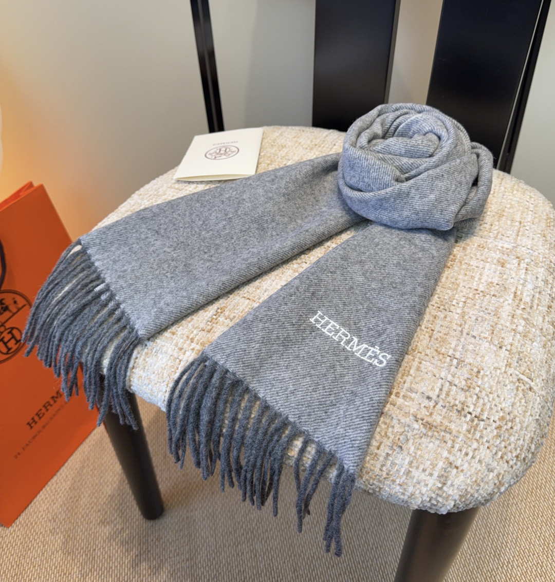 H**me5 scarf 35x190cm