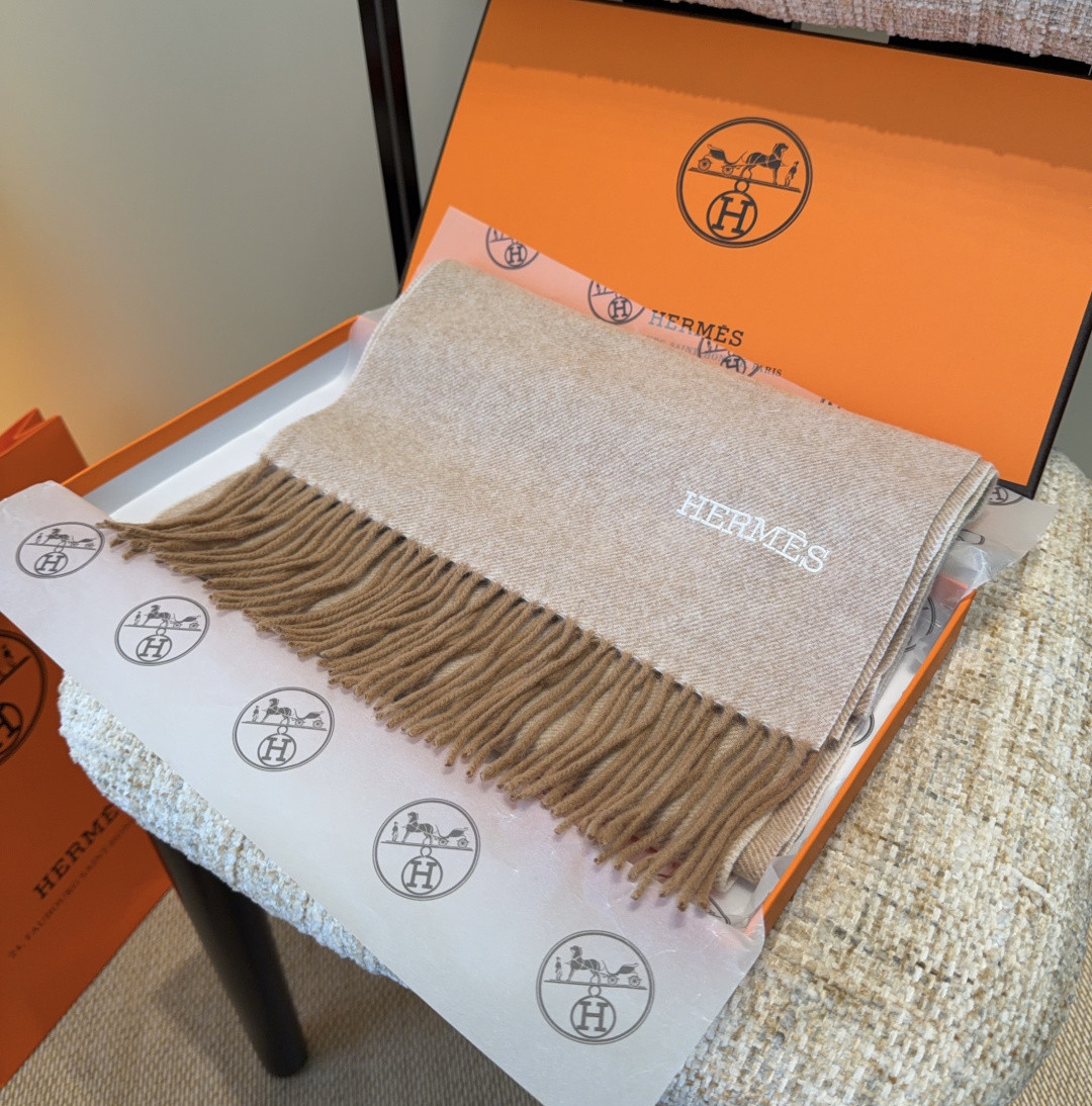 H**me5 scarf 35x190cm