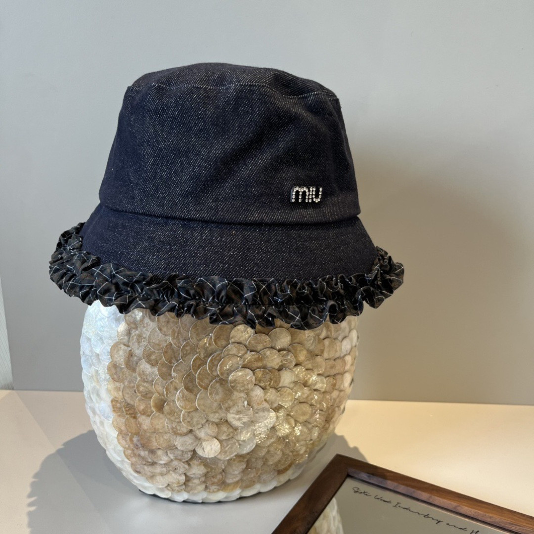 Miu Miu Bucket Hat 57cm Head Circumference