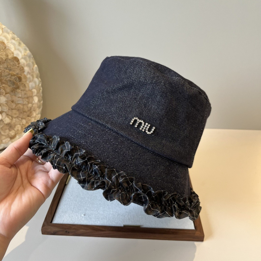Miu Miu Bucket Hat 57cm Head Circumference