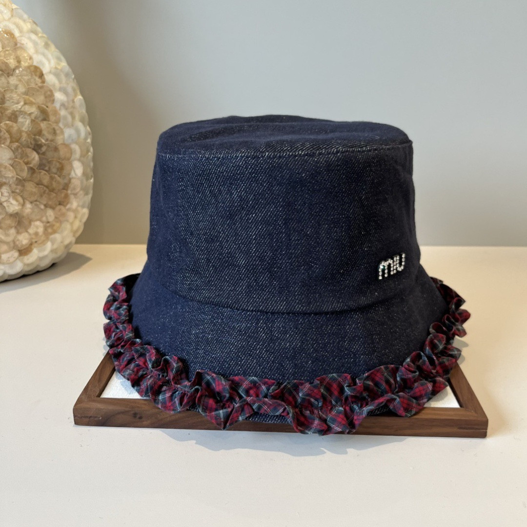 Miu Miu Bucket Hat 57cm Head Circumference