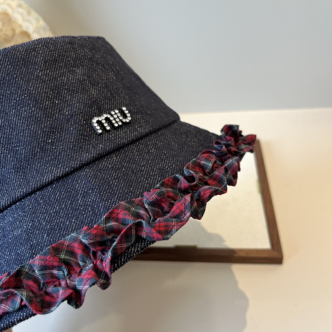 Miu Miu Bucket Hat 57cm Head Circumference