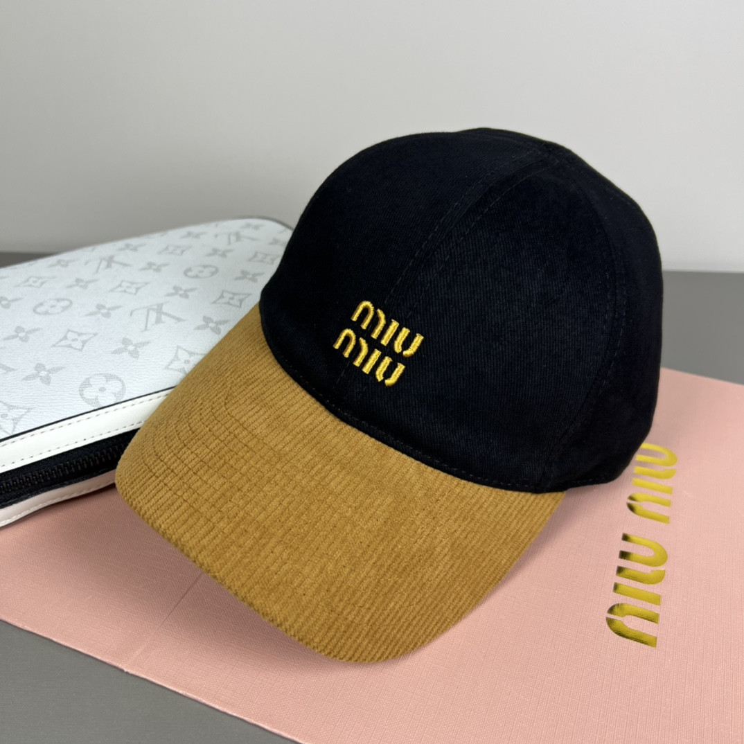 Miu Miu Baseball Cap