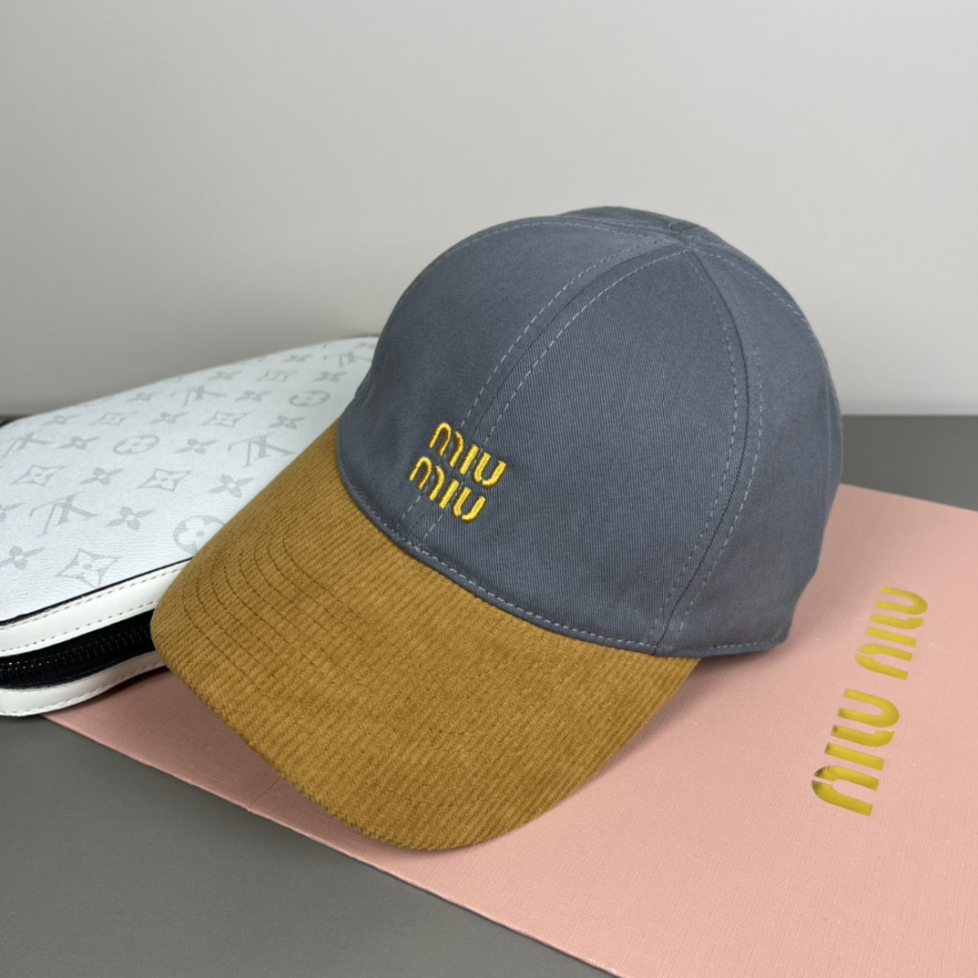 Miu Miu Baseball Cap