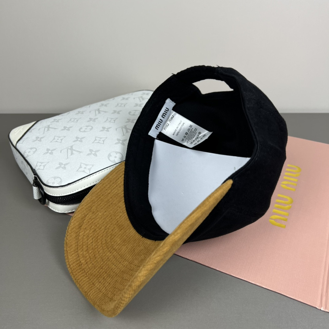 Miu Miu Baseball Cap