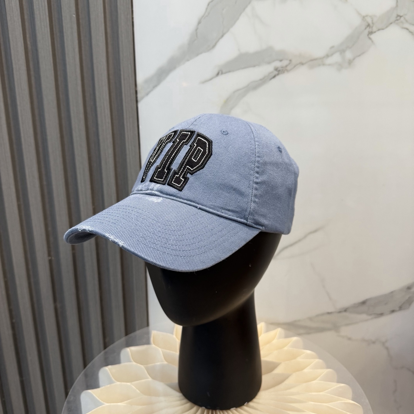 Balenciaga Baseball Cap