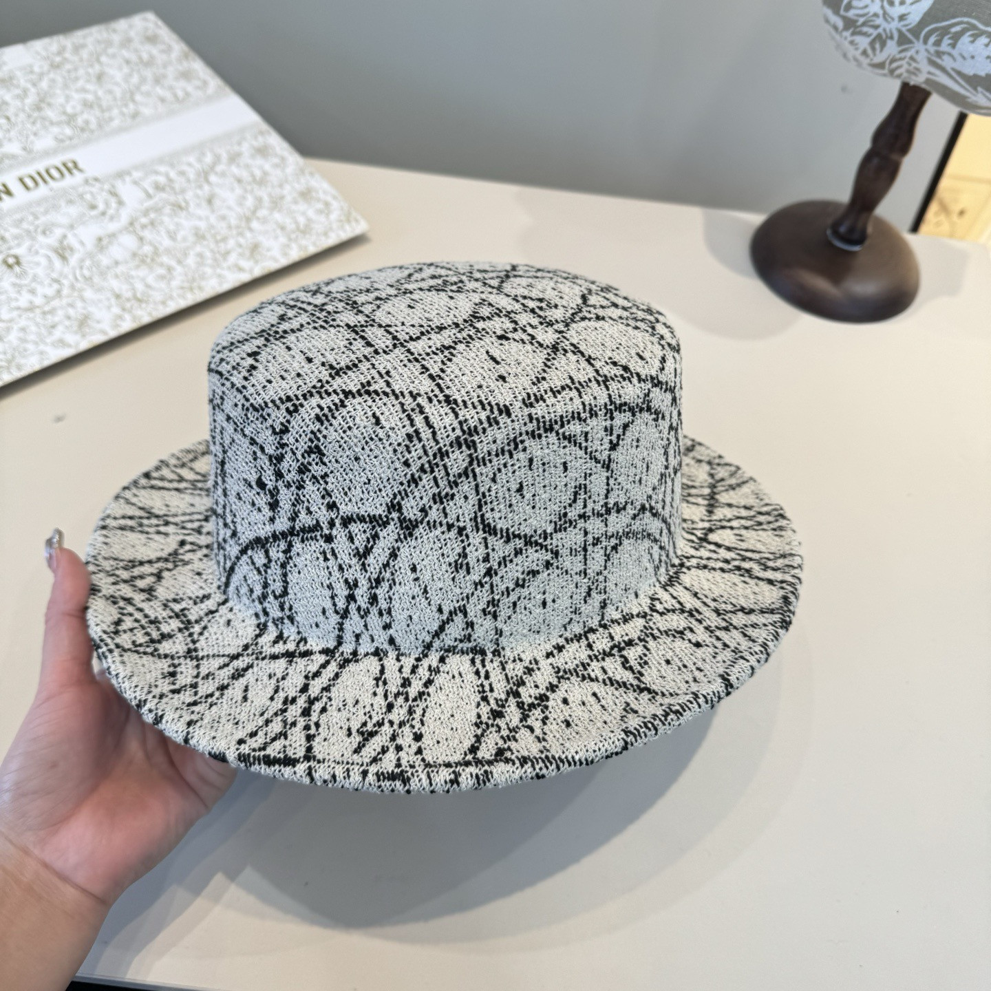 Dior Small Brim Bucket Hat 57cm Head Circumference