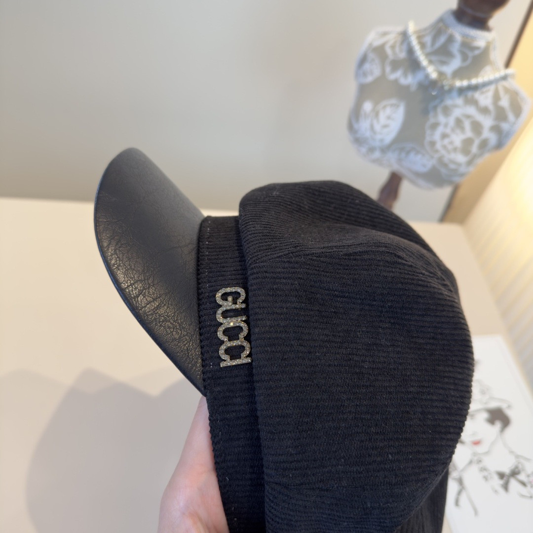 Gucci Newsboy Cap 57cm Head Circumference