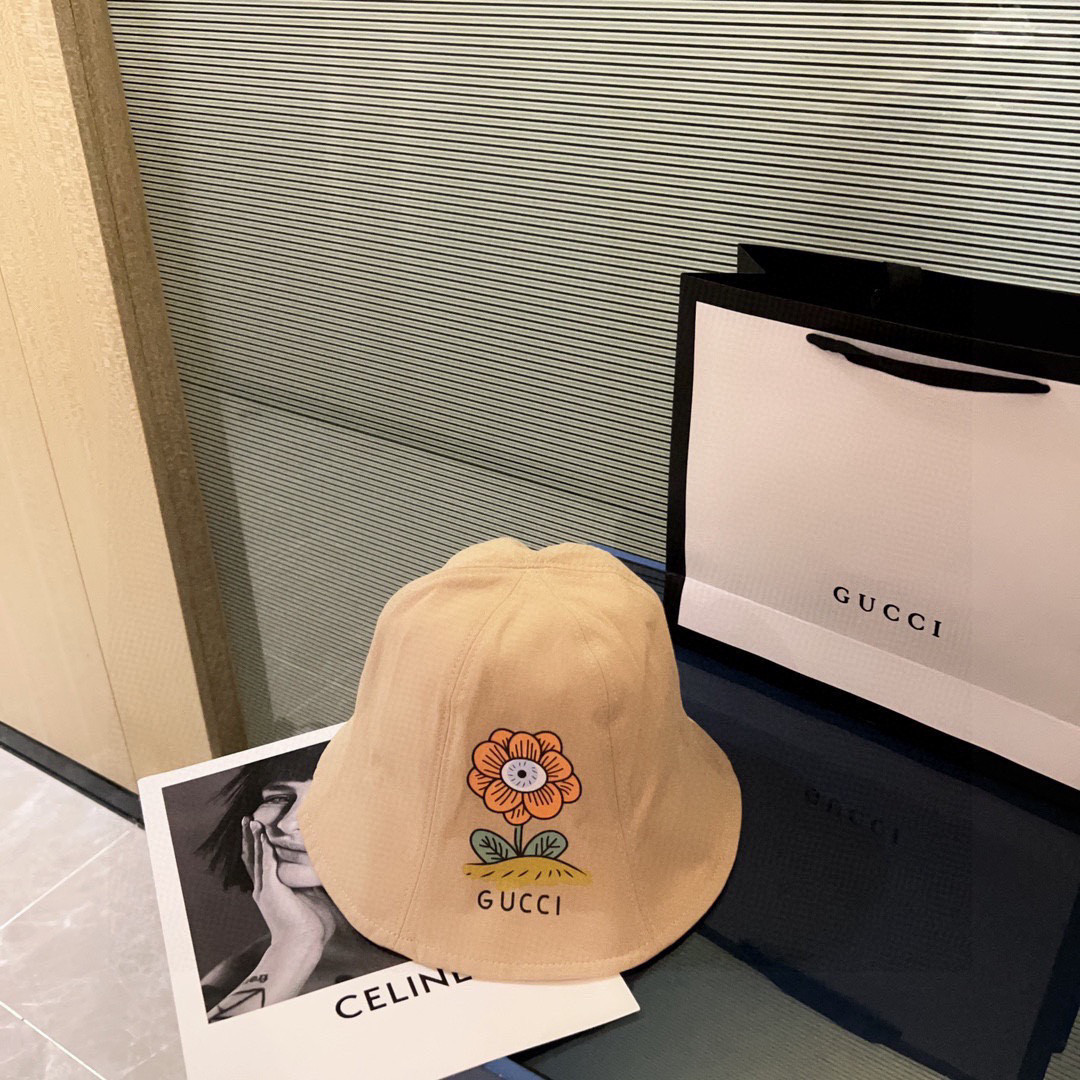 Gucci Bucket Hat
