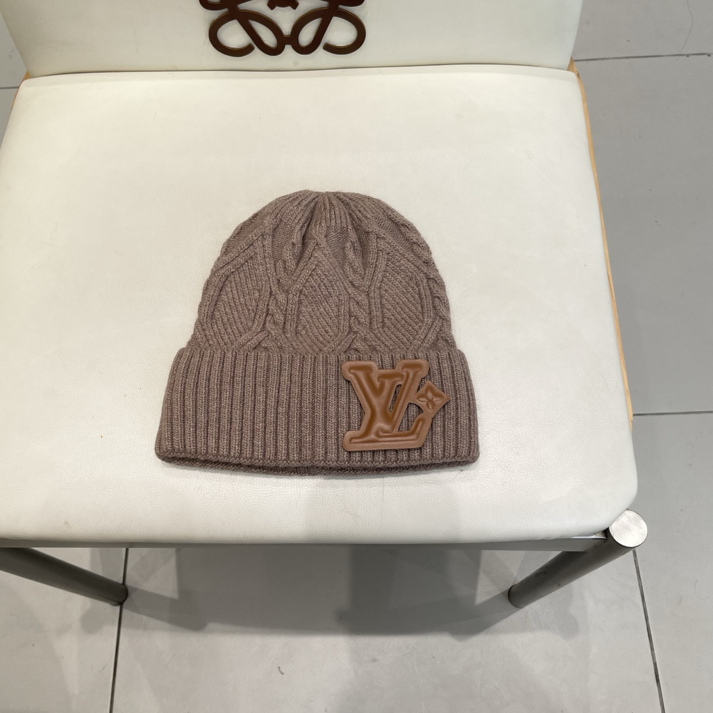 Louis Vuitton Beanie 70% wool 30% rabbit hair