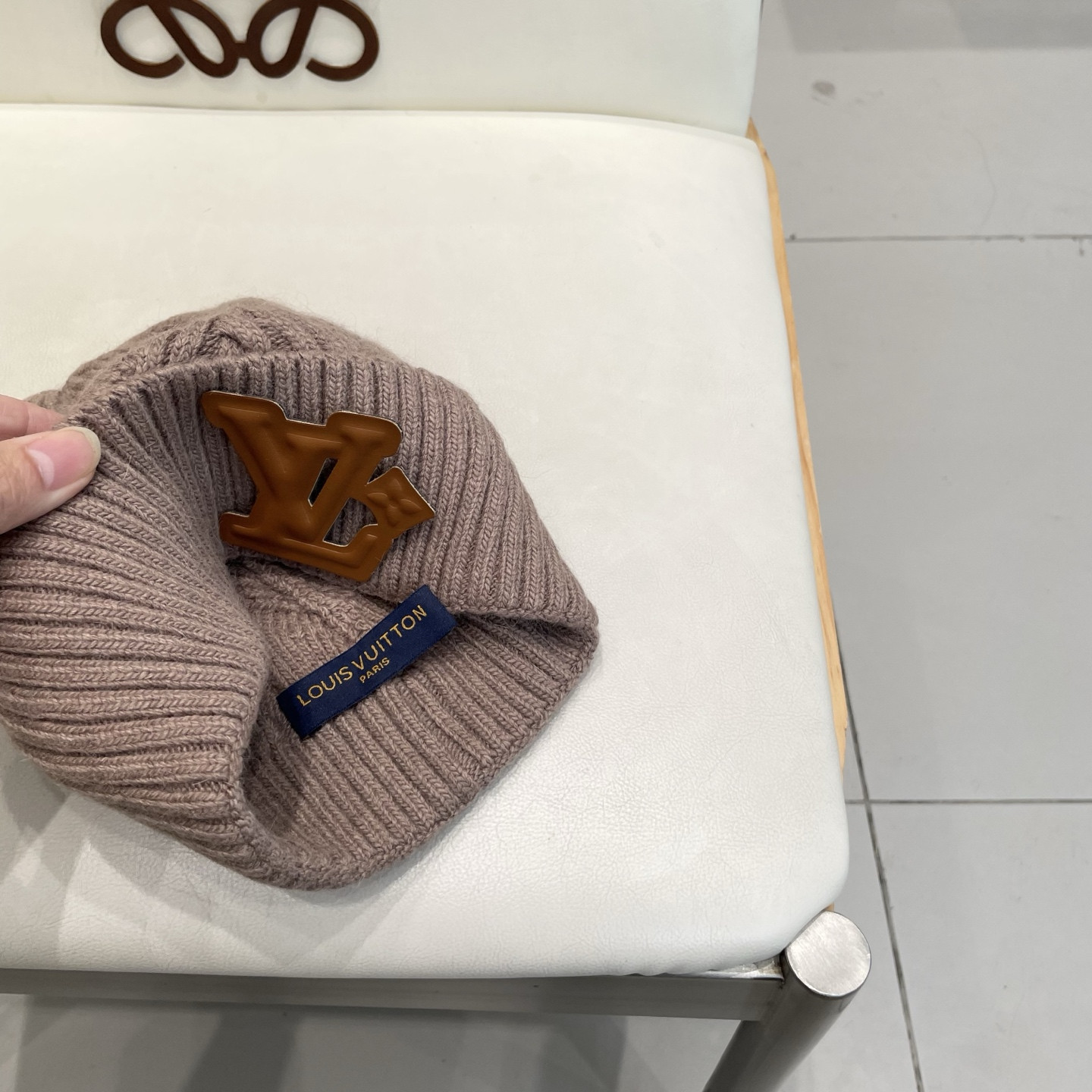 Louis Vuitton Beanie 70% wool 30% rabbit hair
