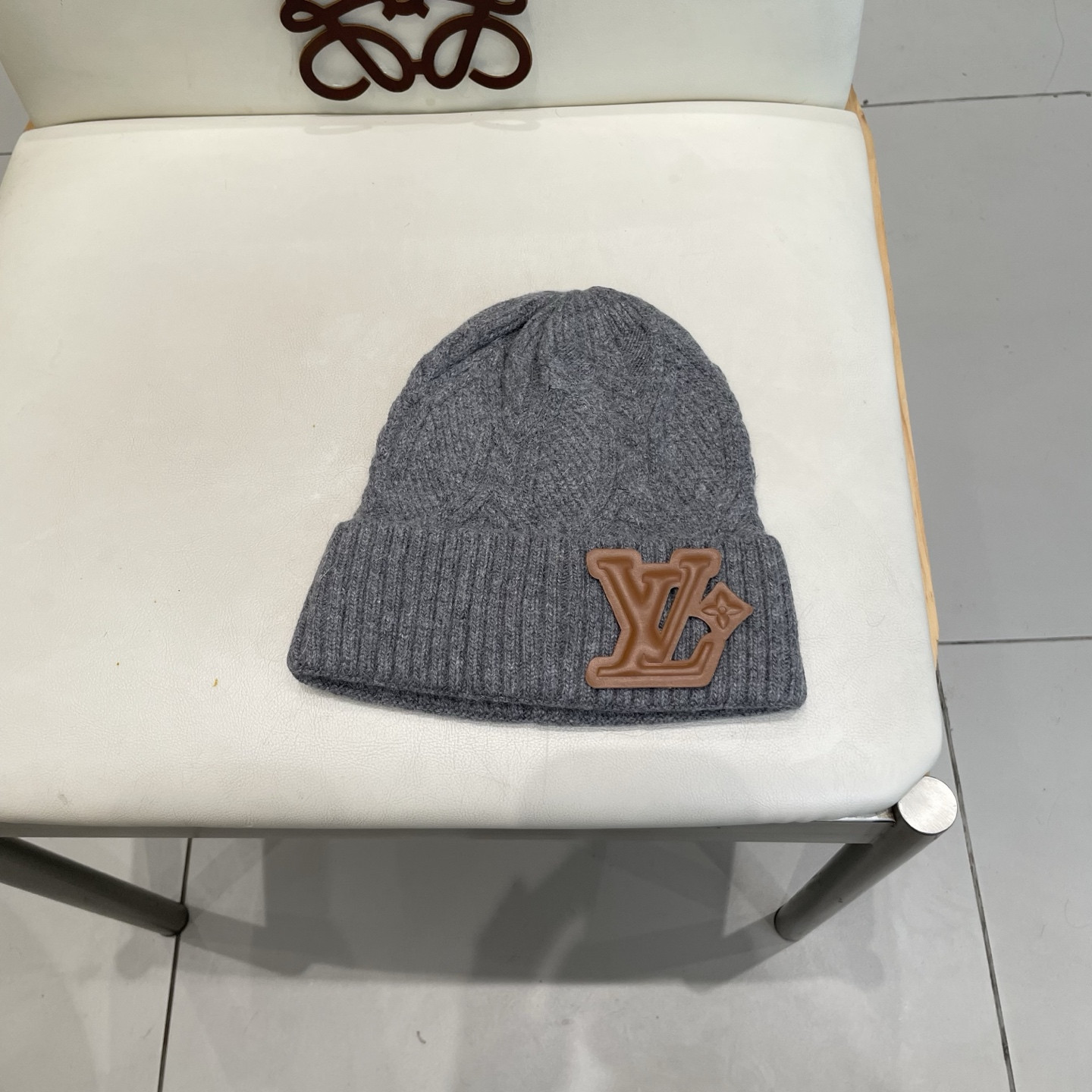 Louis Vuitton Beanie 70% wool 30% rabbit hair