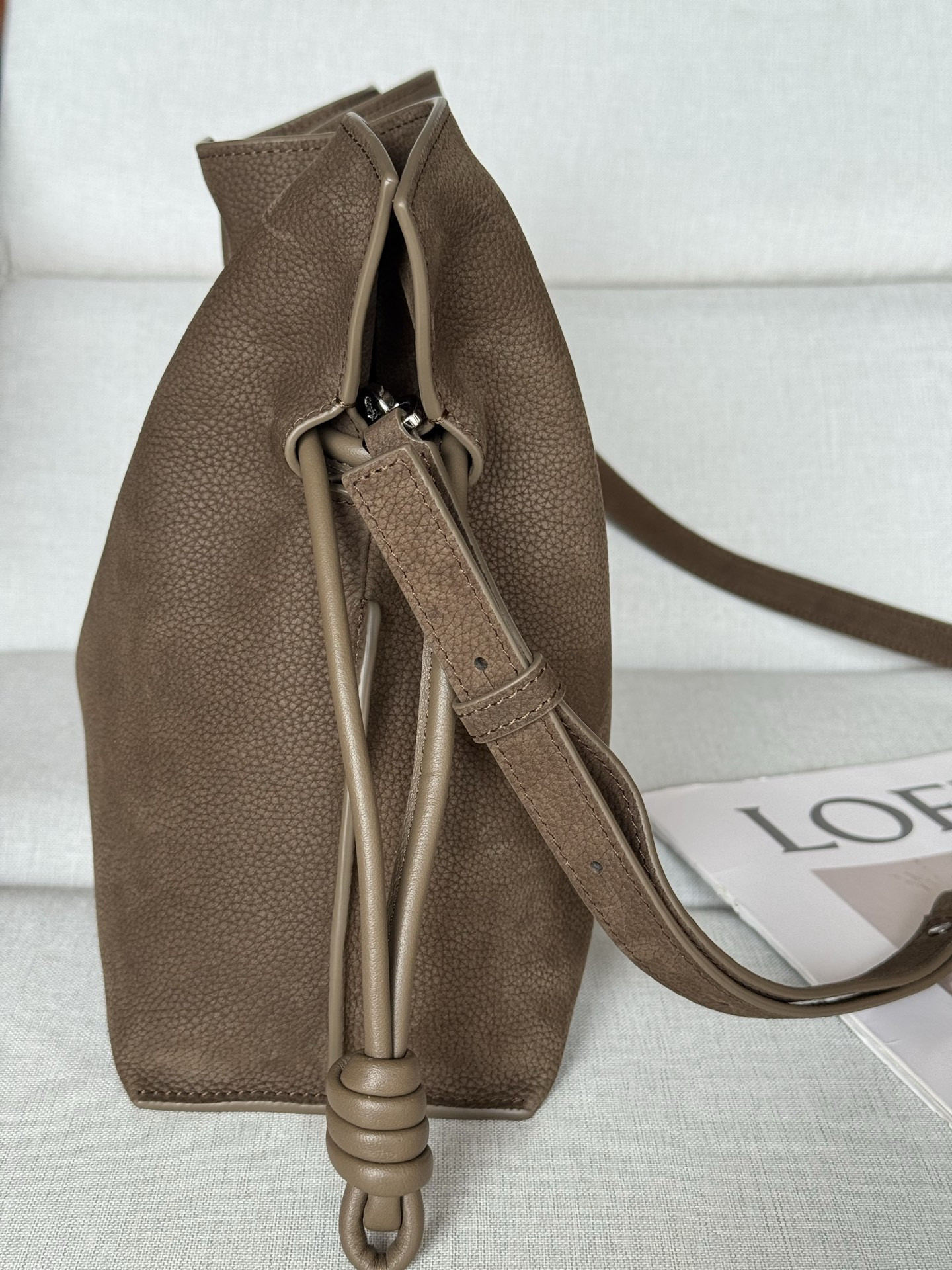 L0ew* Medium Flamenco Clutch in Grained Nubuck 24.5x30x10.5cm