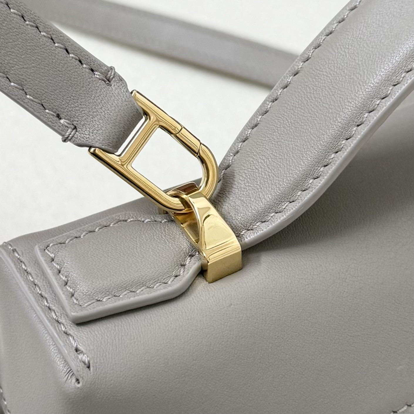 L0r0 P1ana Extra Bag L23 23x12x7cm