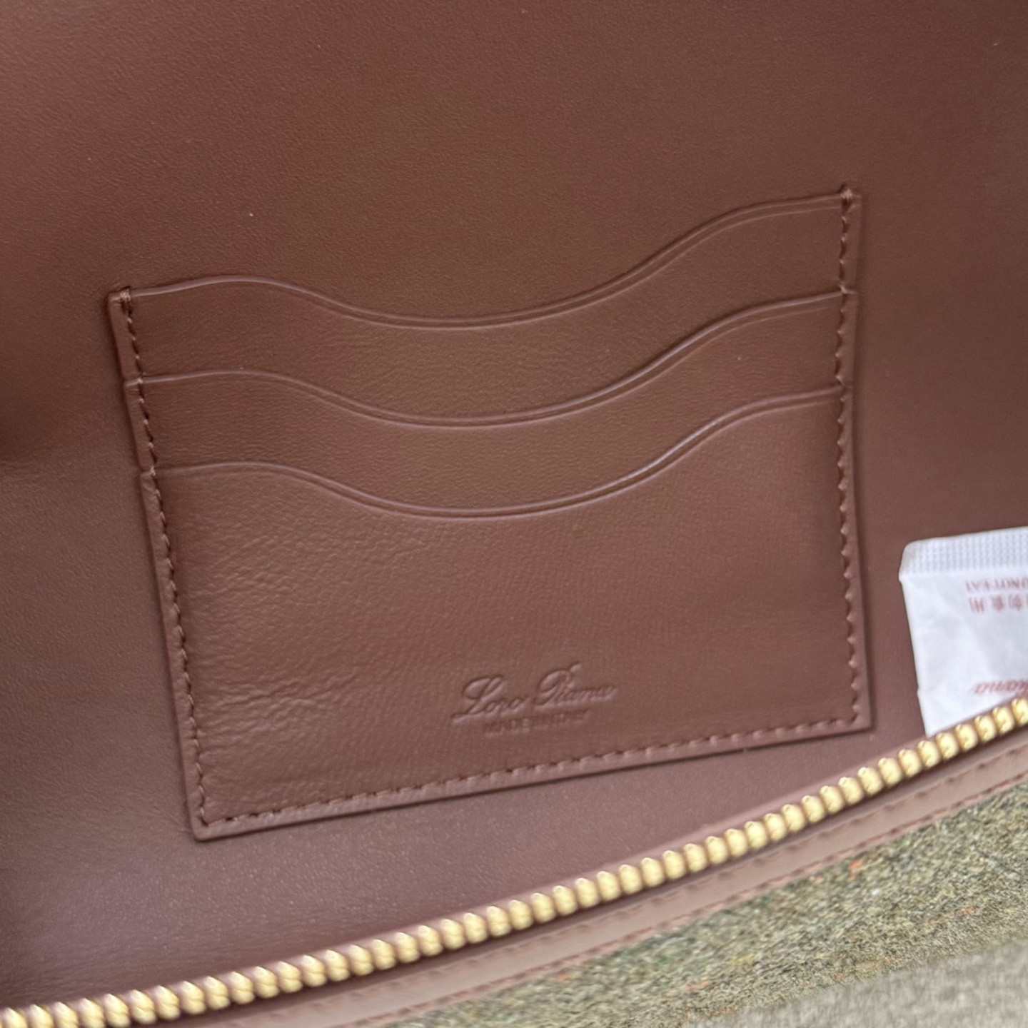 L0r0 P1ana Extra Clutch L29 29x14x3cm