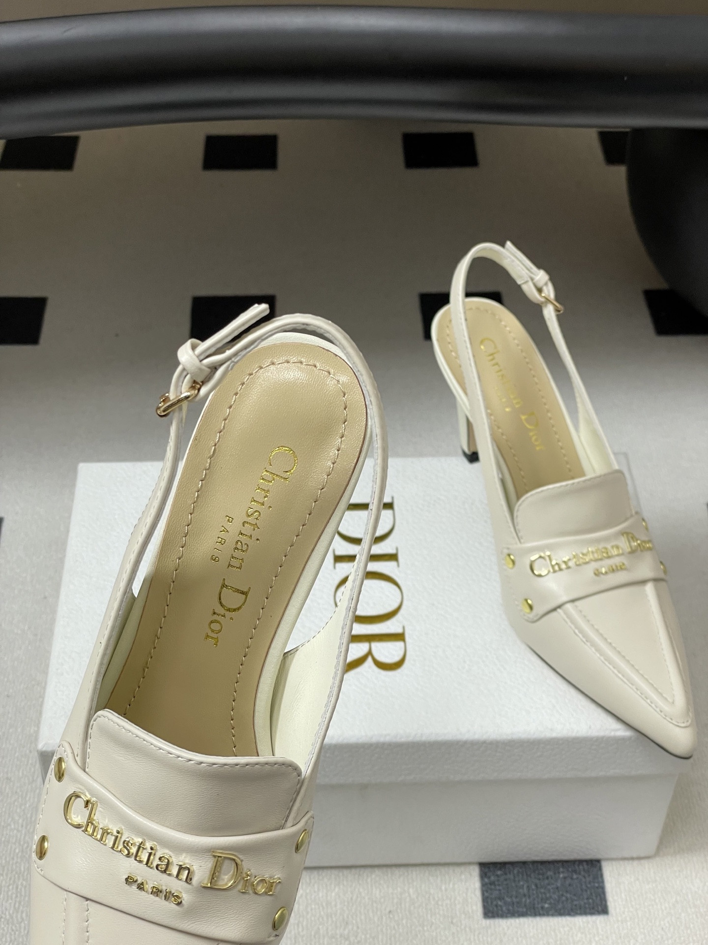 UA D10r Boy Slingback Pump 8.5cm Heel