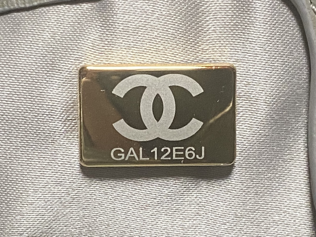 Chanel 25 Medium Backpack AS5600 23x23x14cm