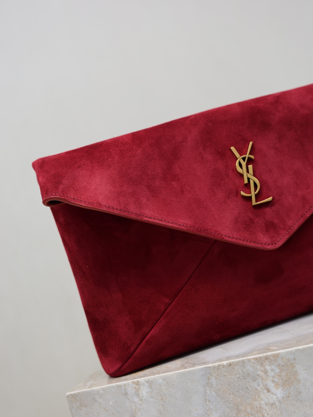 Y51 CASSANDRE Large Envelope Pouch 29.5x18x4.5cm