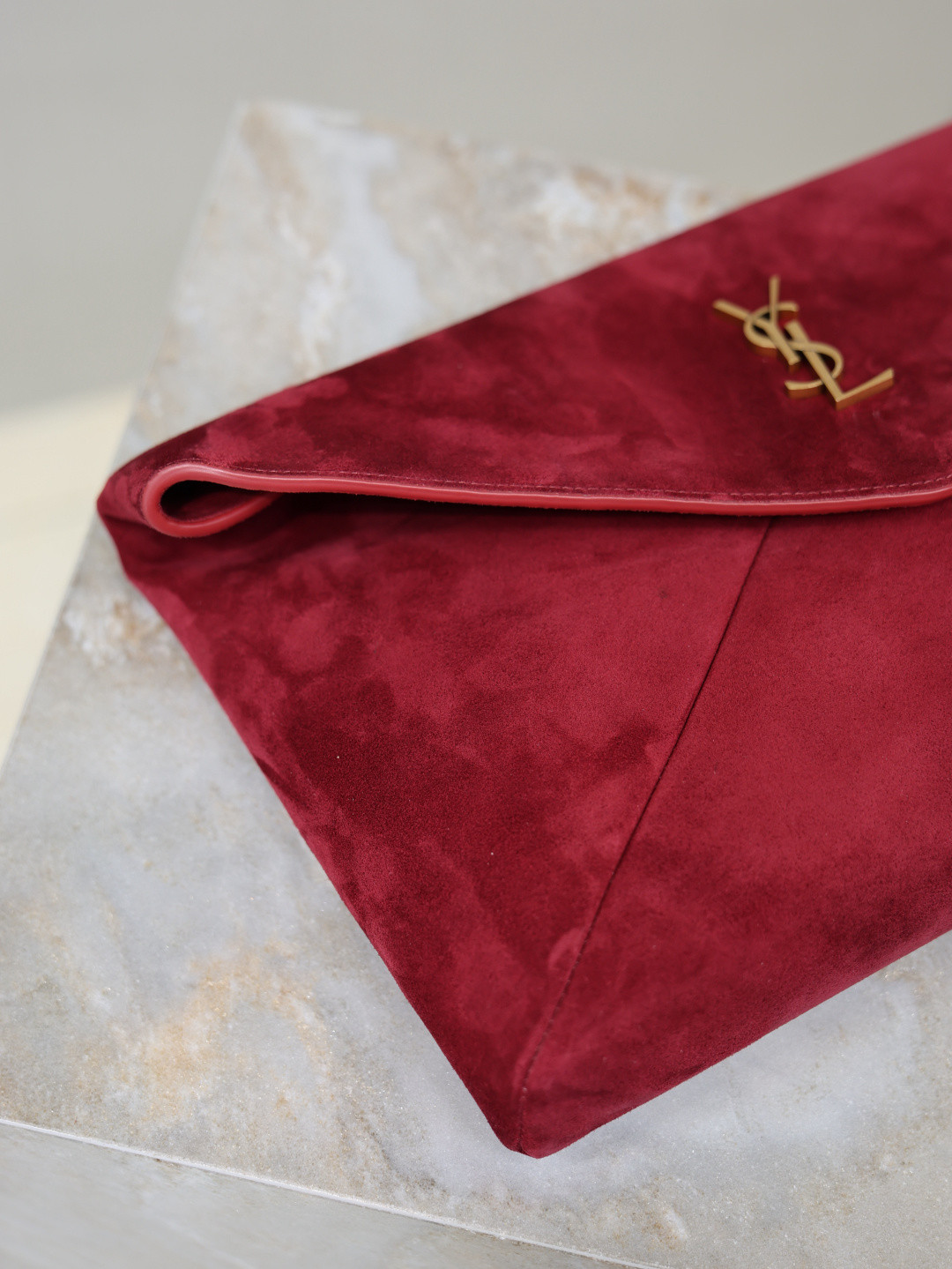 Y51 CASSANDRE Large Envelope Pouch 29.5x18x4.5cm