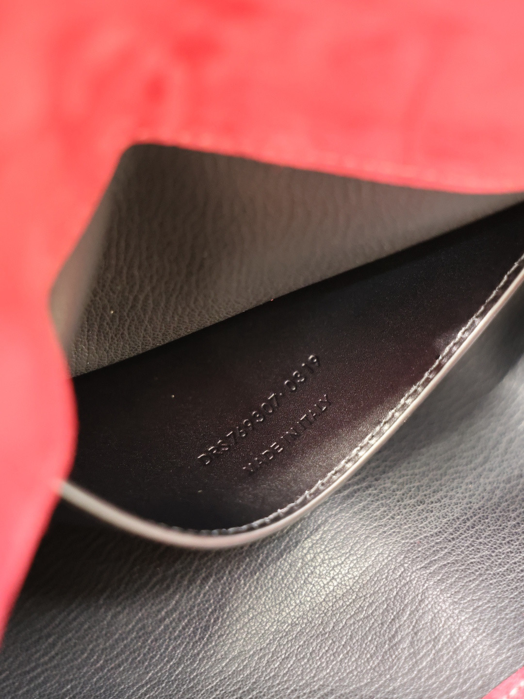 Y51 CASSANDRE Large Envelope Pouch 29.5x18x4.5cm