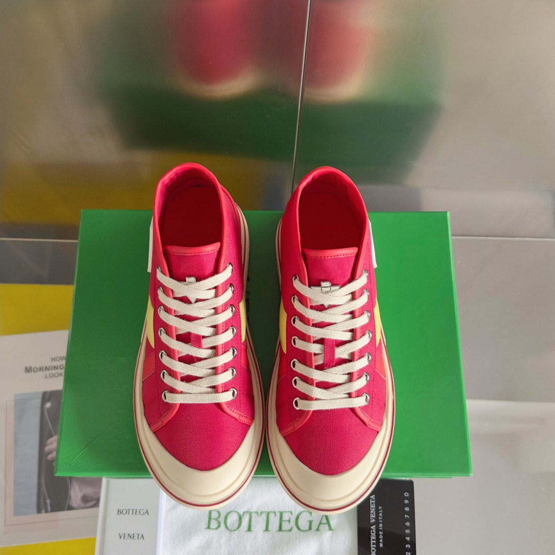 UA Bottega Veneta Eliot Sneaker