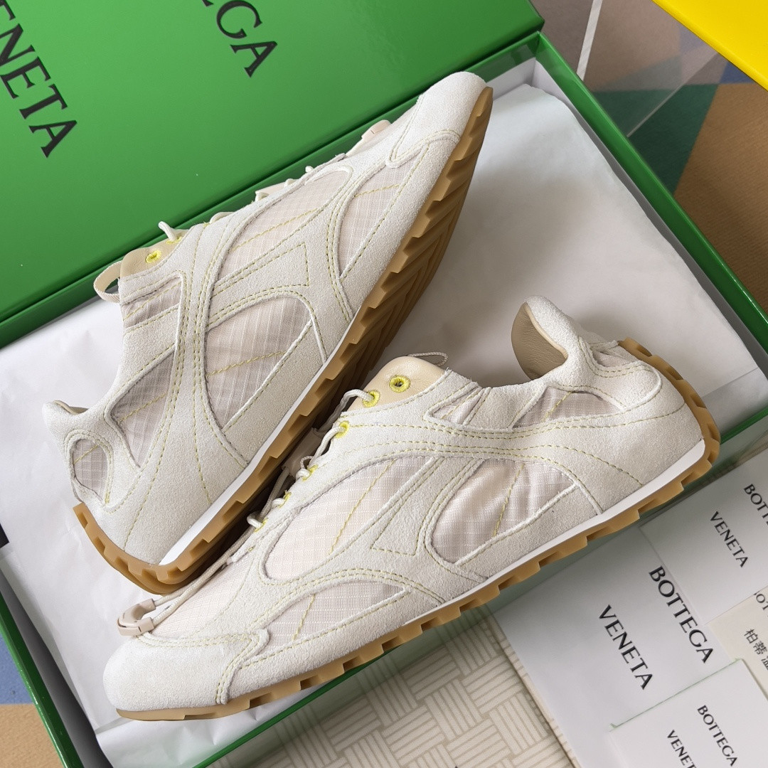 ua b0tt*ga Ven*ta orbit flash sneaker