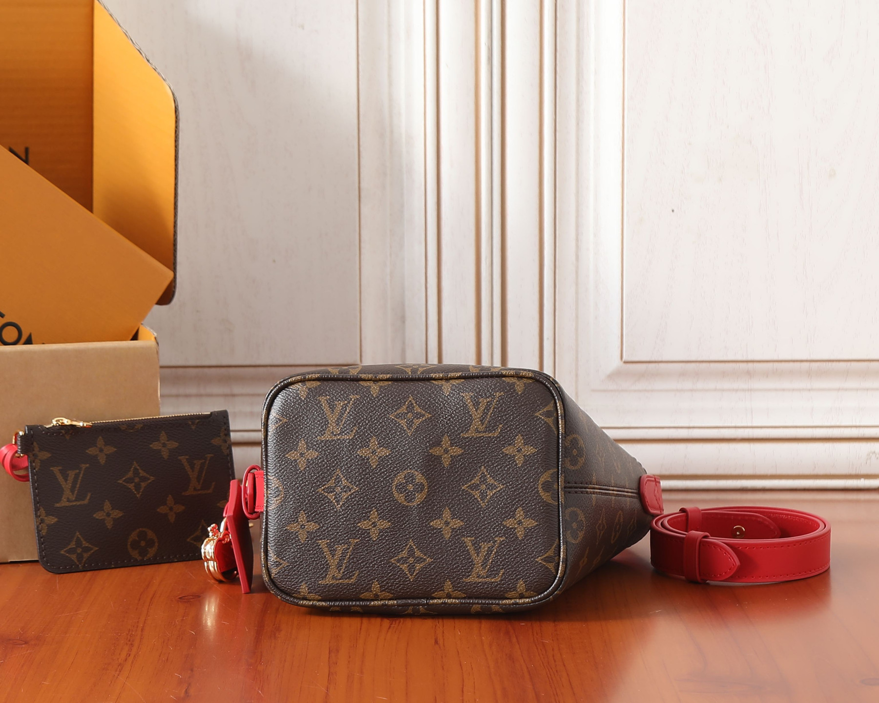 LV ALL IN BB Handbags M28317 18x12x16cm