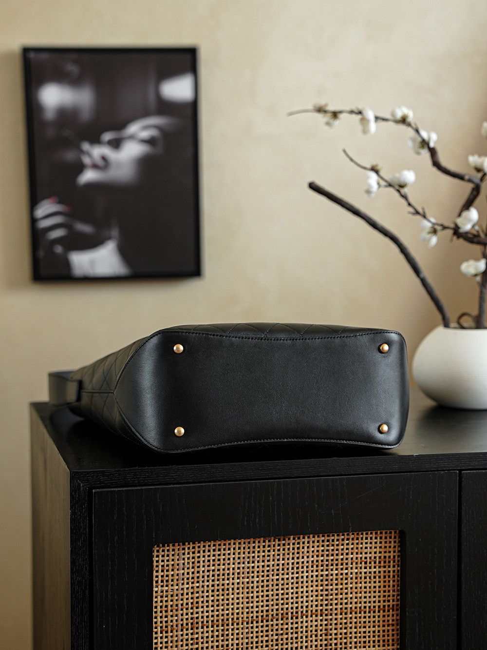 Chanel 26C Bucket Bag 12x32x31cm