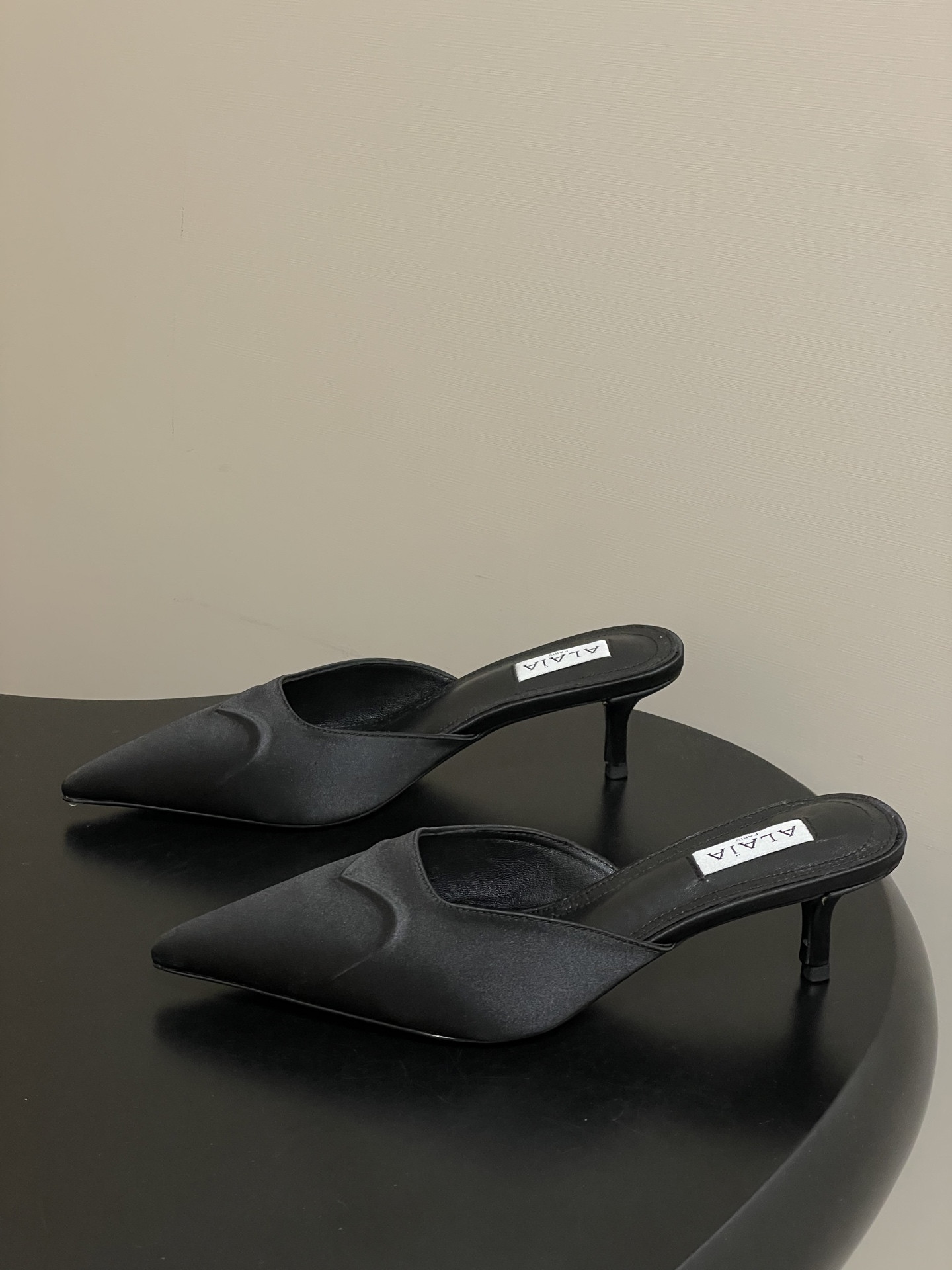 UA Alaïa Le Cœur 3D Satin Mules 6.5cm Heel