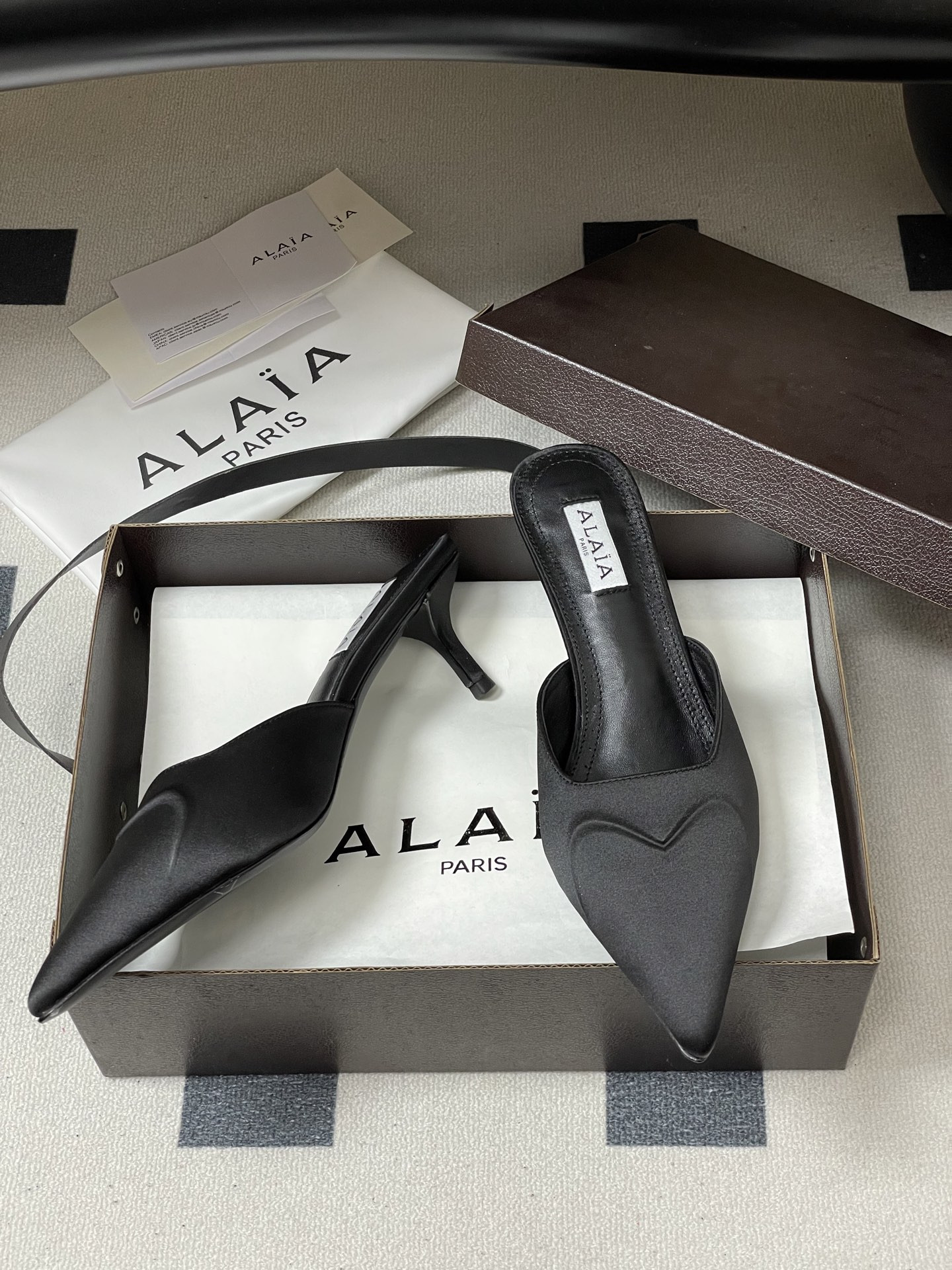 UA Alaïa Le Cœur 3D Satin Mules 6.5cm Heel