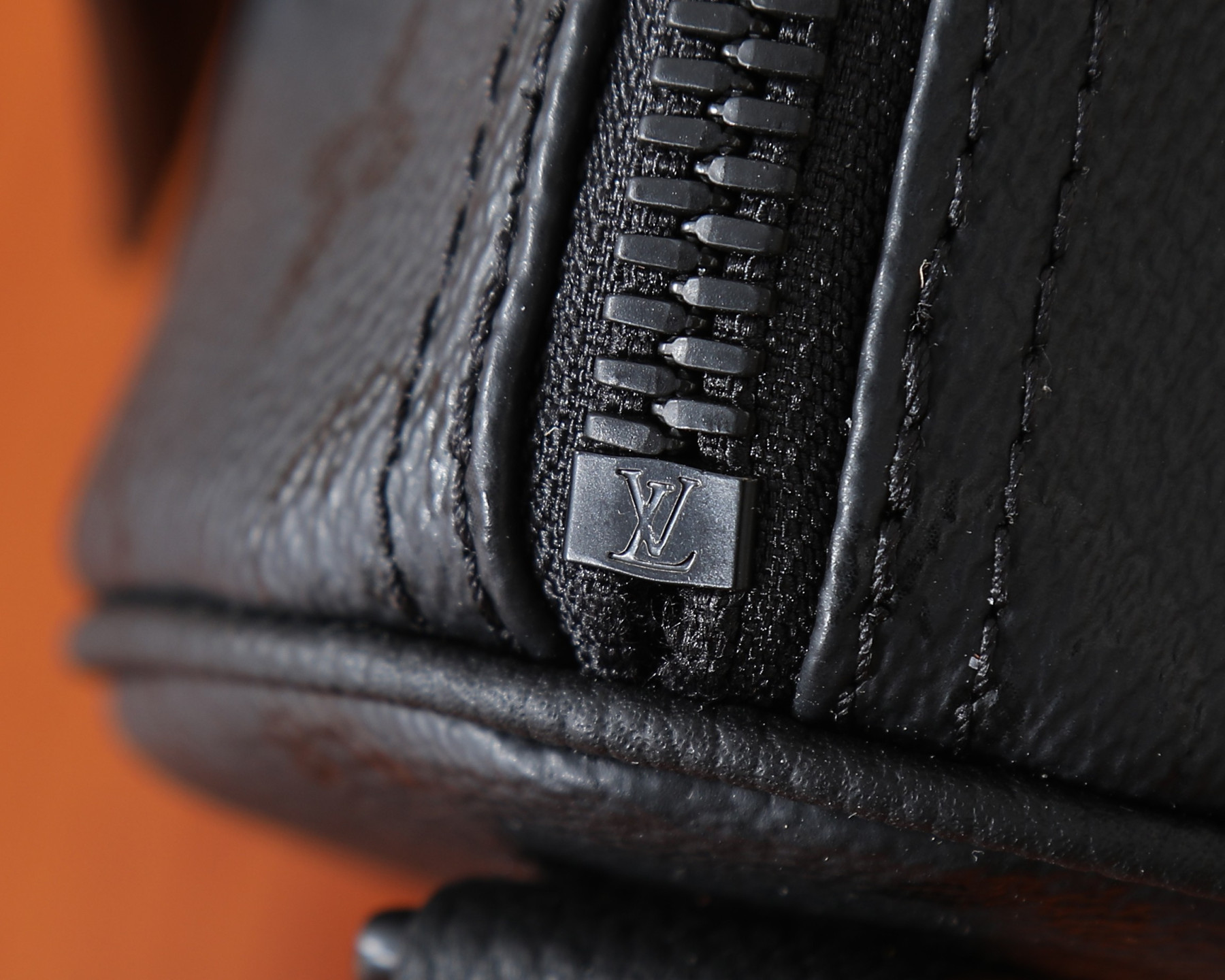 LV KEEPALL BANDOULIÈRE 25 Handbag M28369 15x11x25cm