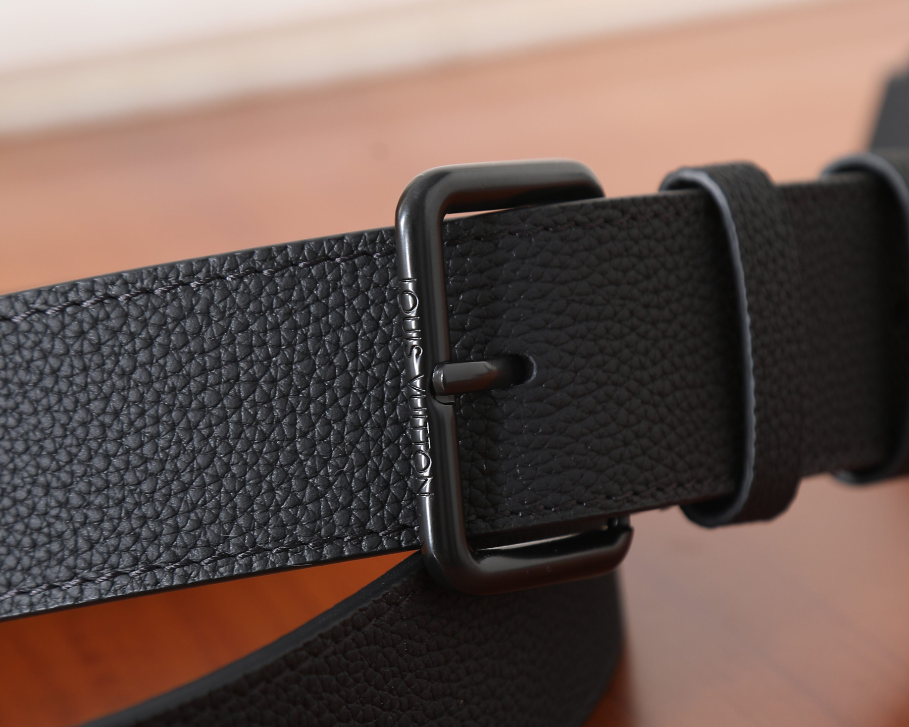 LV VAGABOND HOBO Handbag M27856 30x8.5x39cm