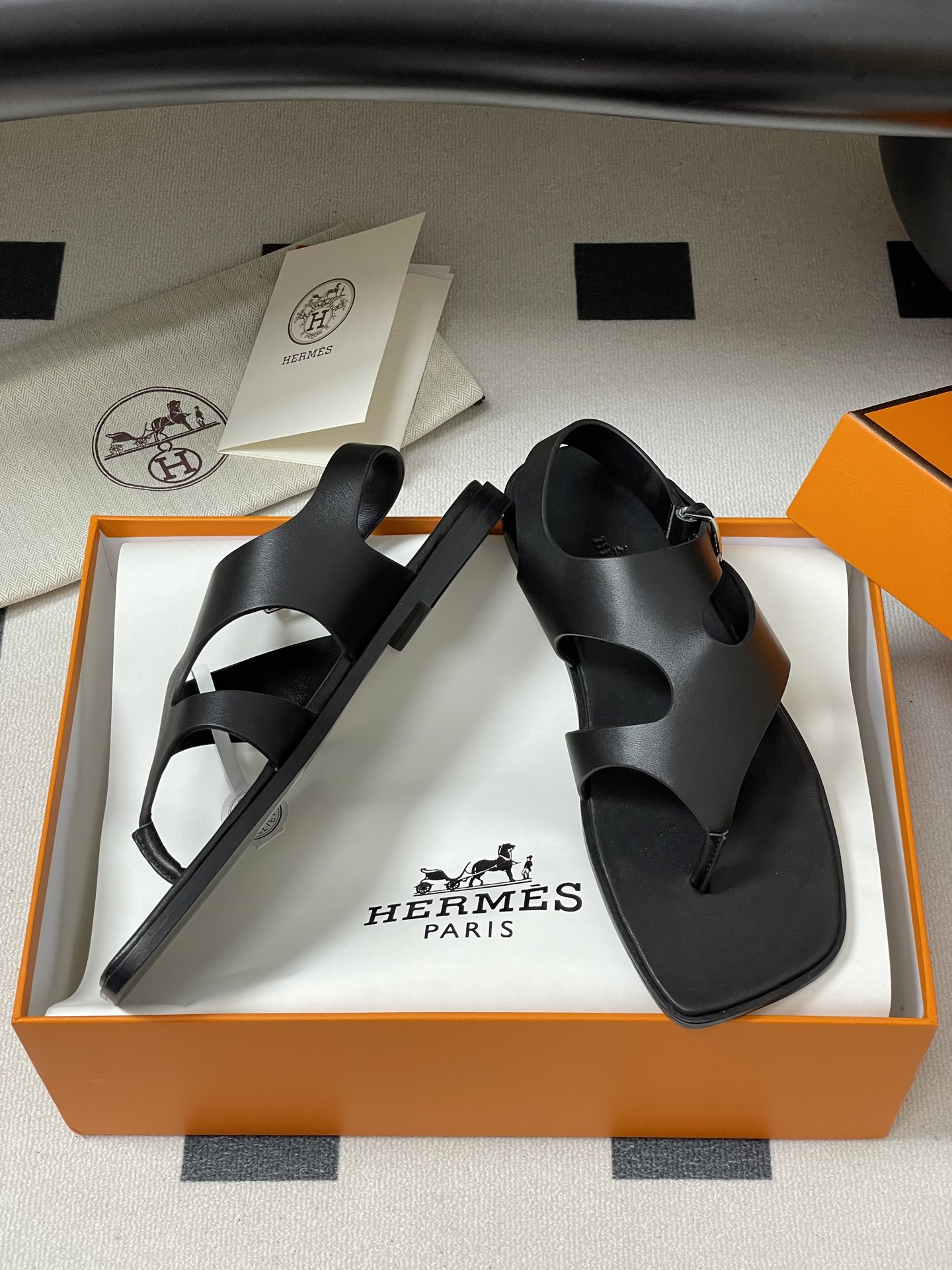 UA Hermès Karen Sandal