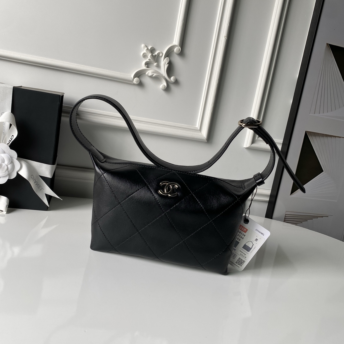 Chanel Hobo Handbag 13x23x8cm