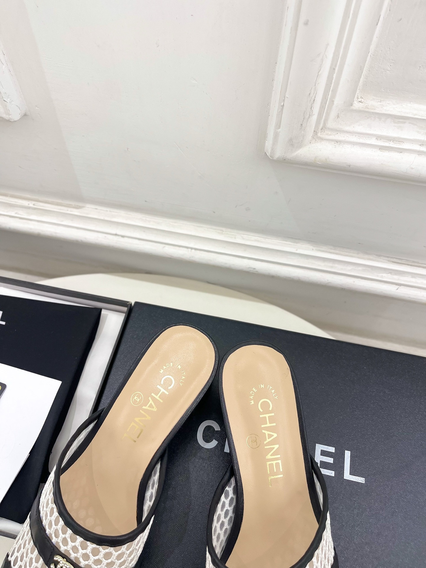 ua Ch**el mule 5.5cm heel