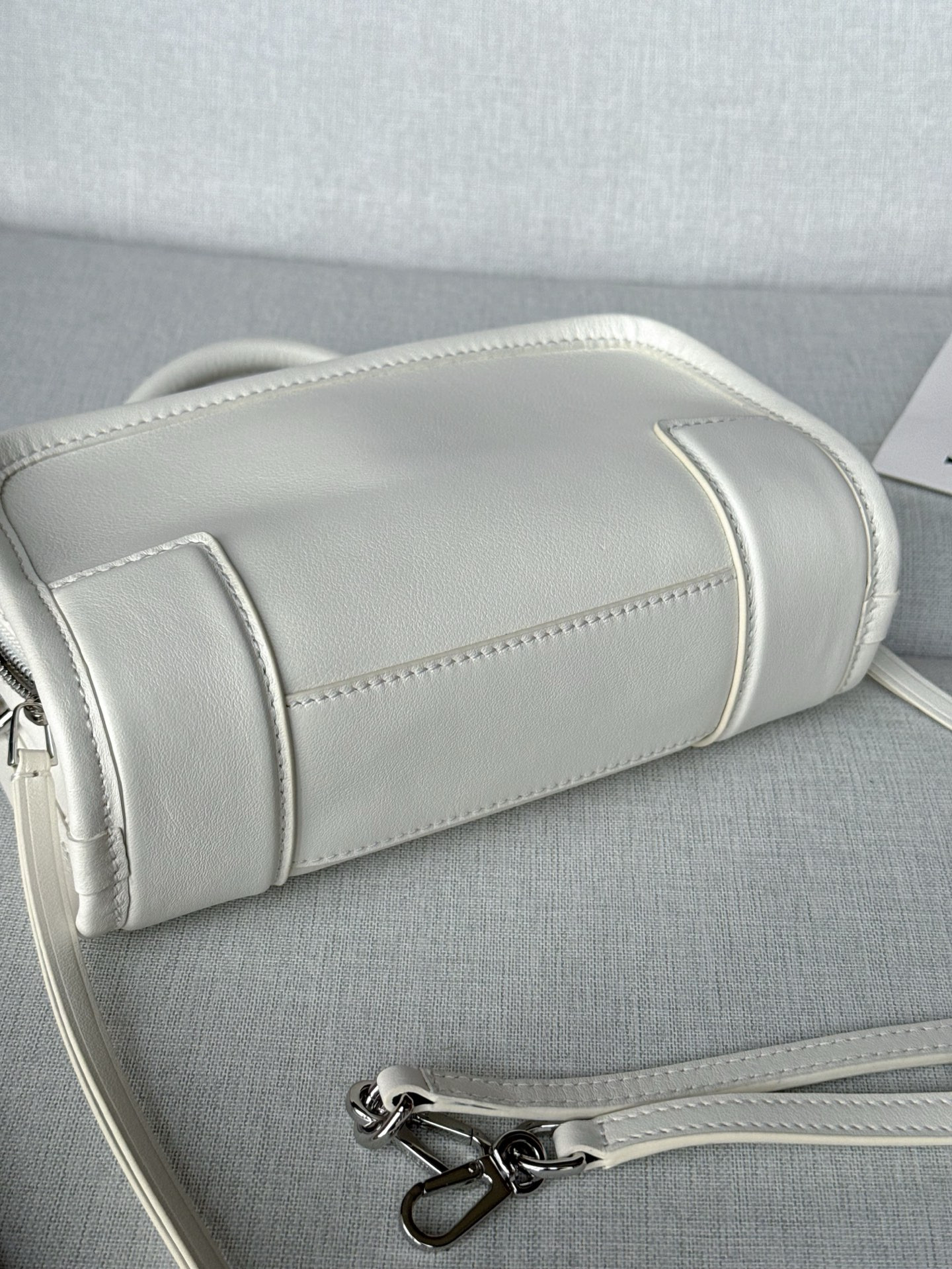 L0ew* mini amazona 180 bag 11.5x20x7cm