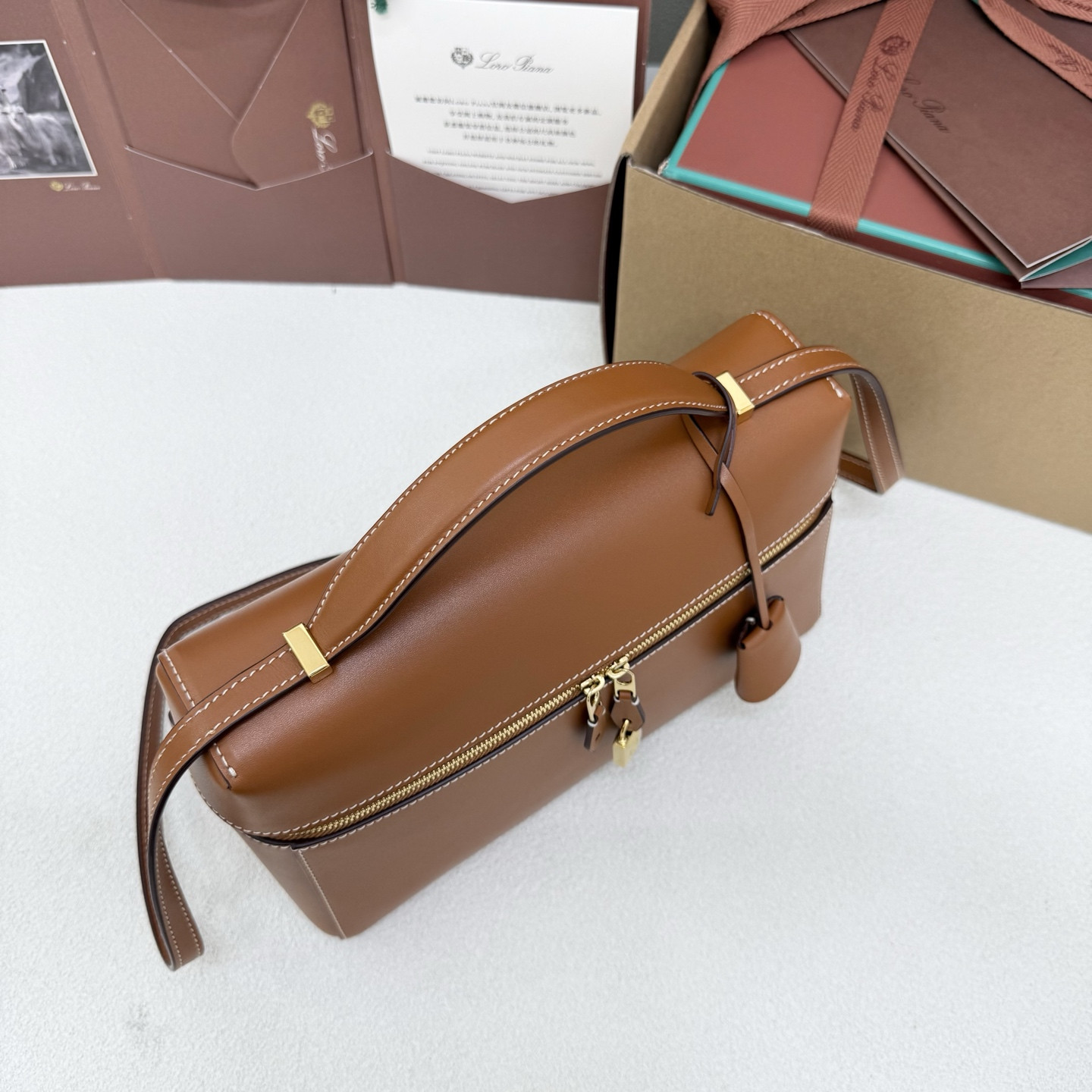 L0r0 P1ana extra pocket l27 16x27x10cm