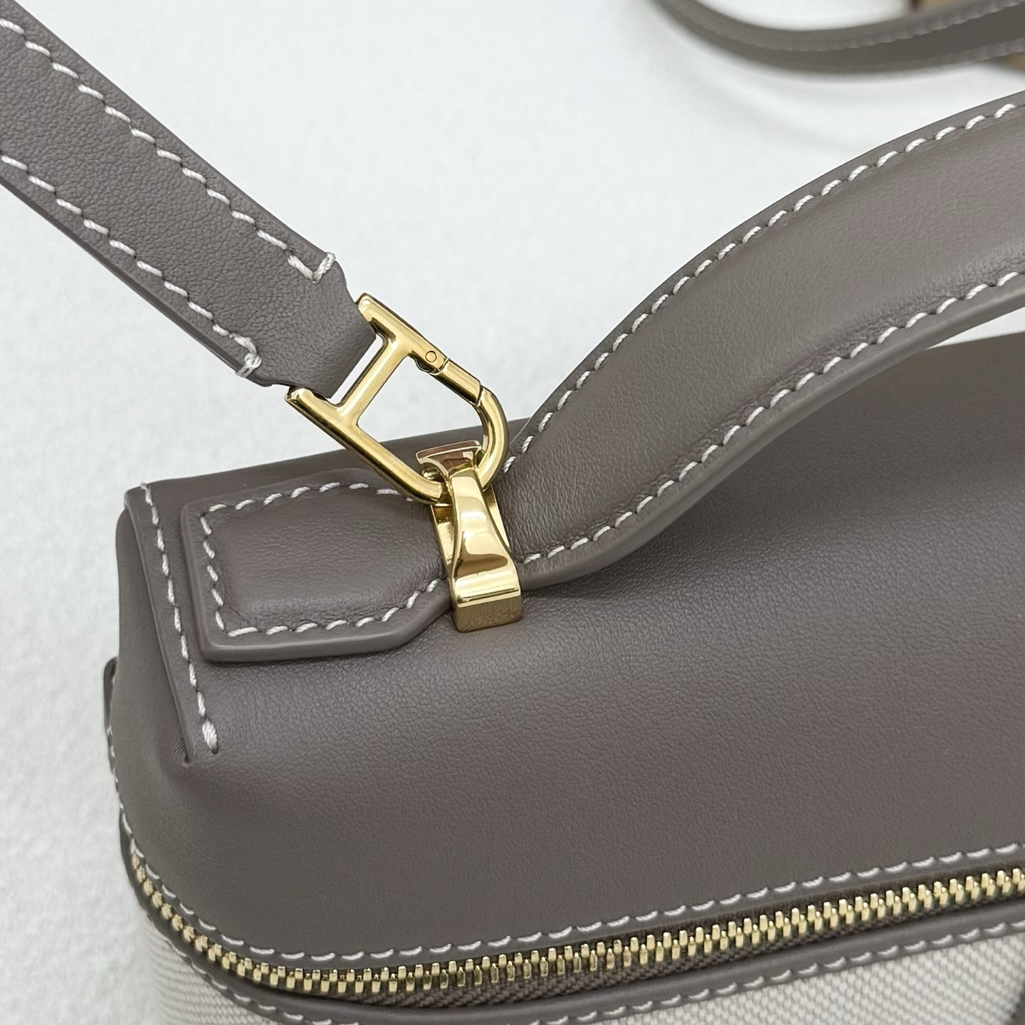 L0r0 P1ana extra bag l23 23x12x7cm