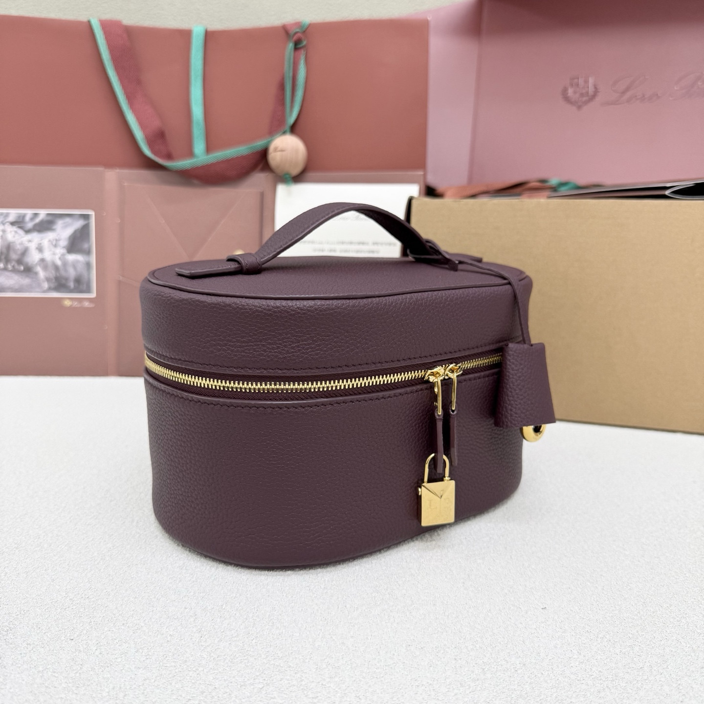 Loro Piana Extra Vanity Case 21x15x12cm