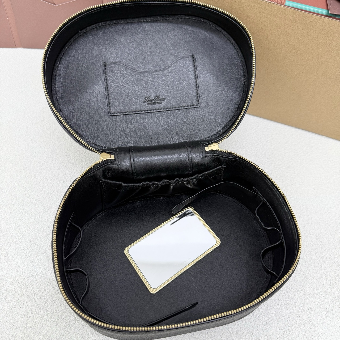 Loro Piana Extra Vanity Case 21x15x12cm