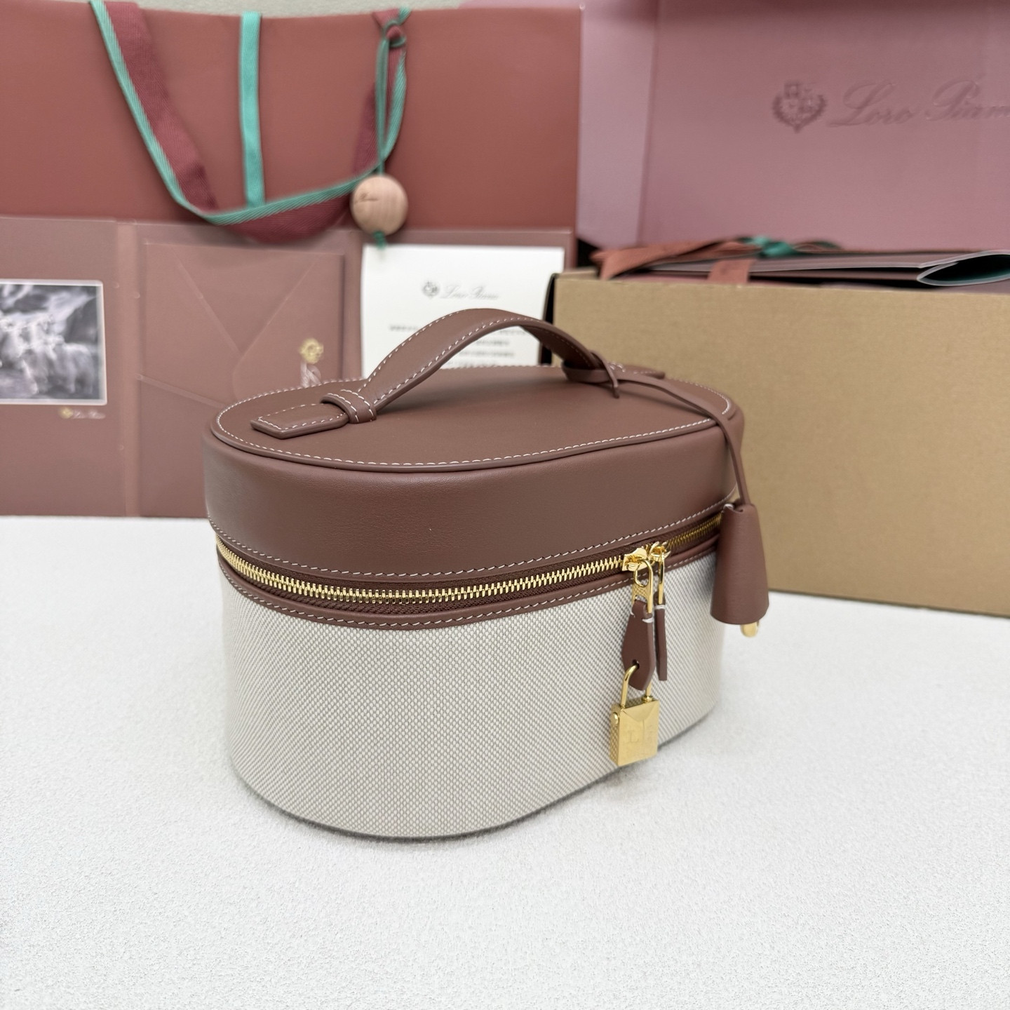 Loro Piana Extra Vanity Case 21x15x12cm