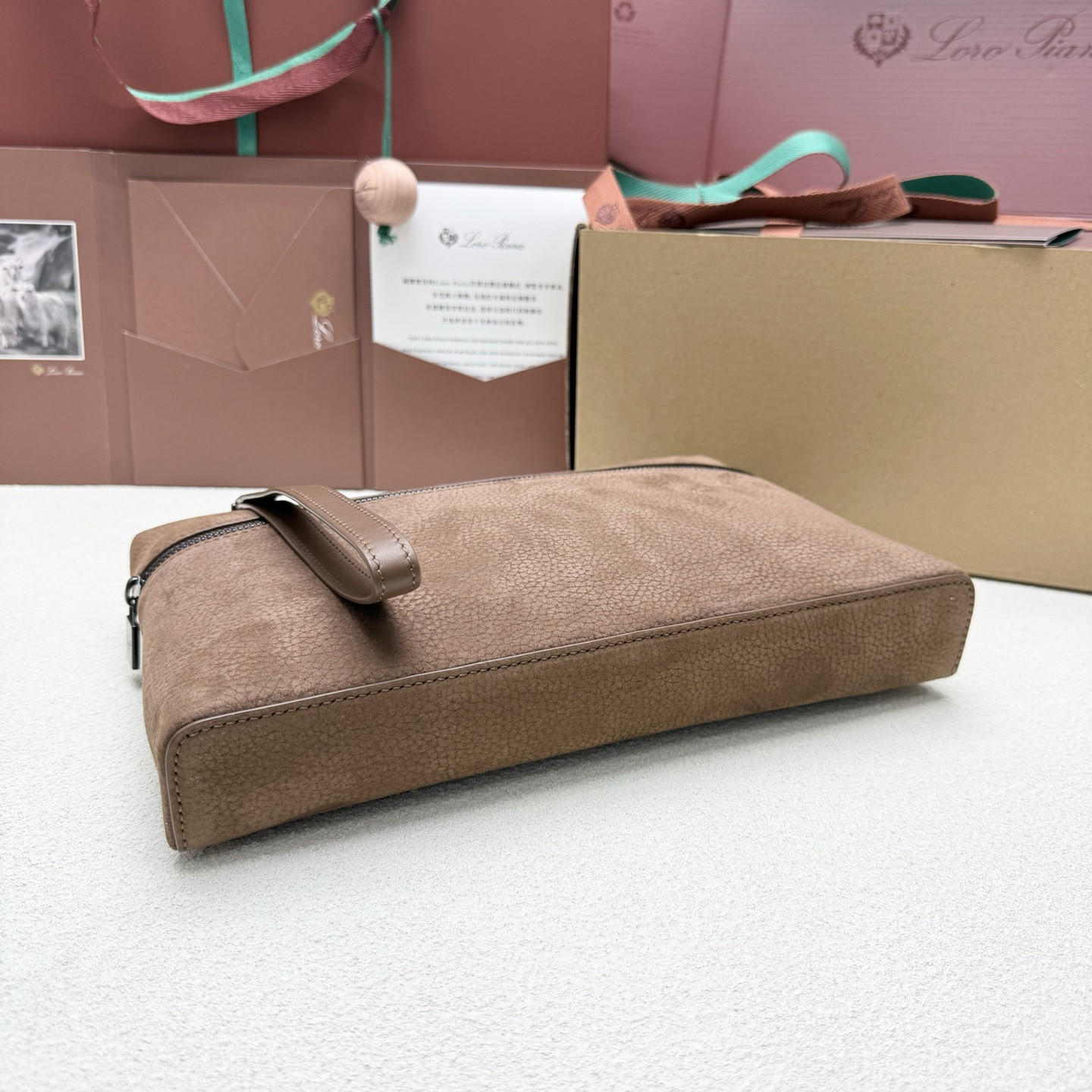 L0r0 P1ana extra pouch l29 29x18x5cm