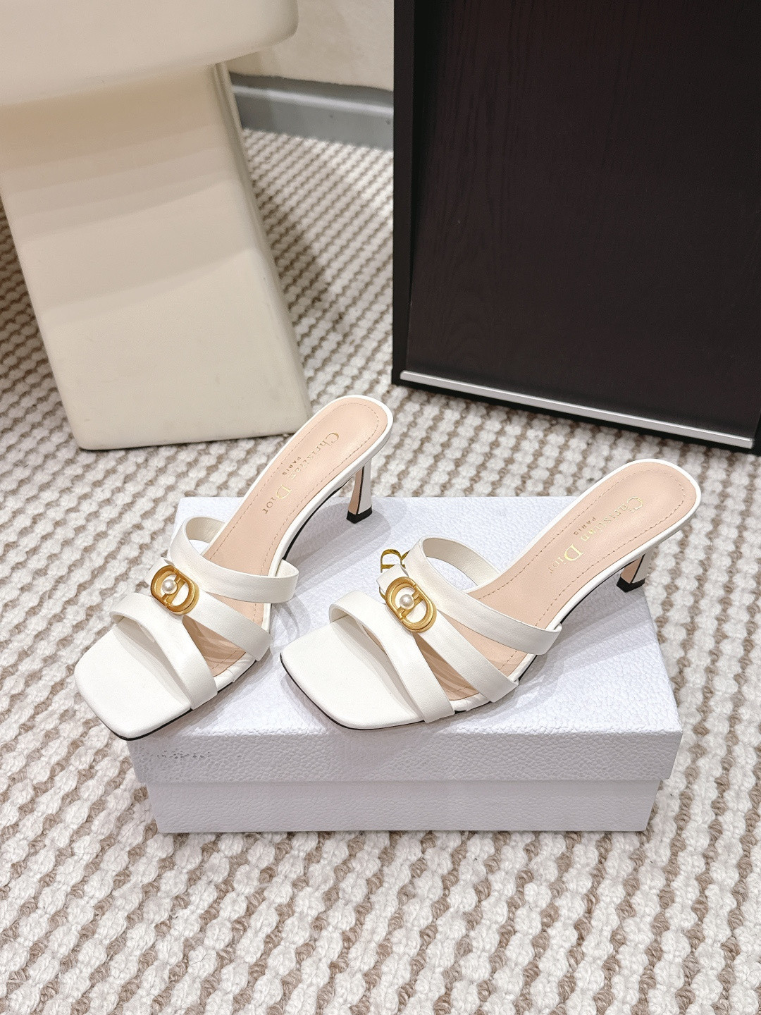 UA D10r Or 30M Slide with heel